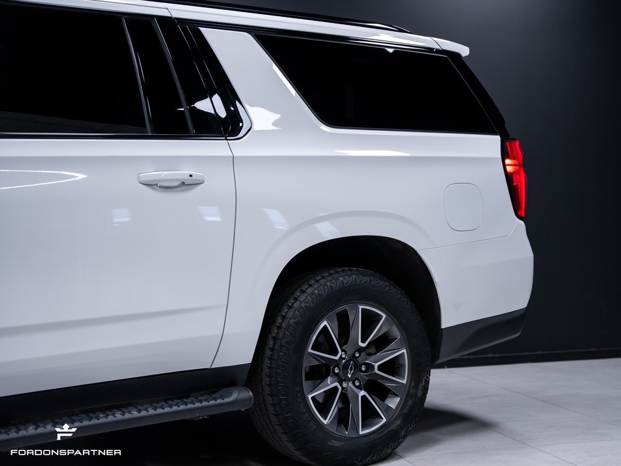 Chevrolet Suburban 5.3 V8 4WD Hydra-Matic, 360hp, 2023