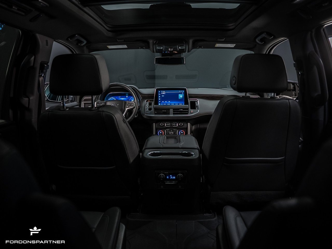 Chevrolet Suburban 5.3 V8 4WD Hydra-Matic, 360hp, 2023