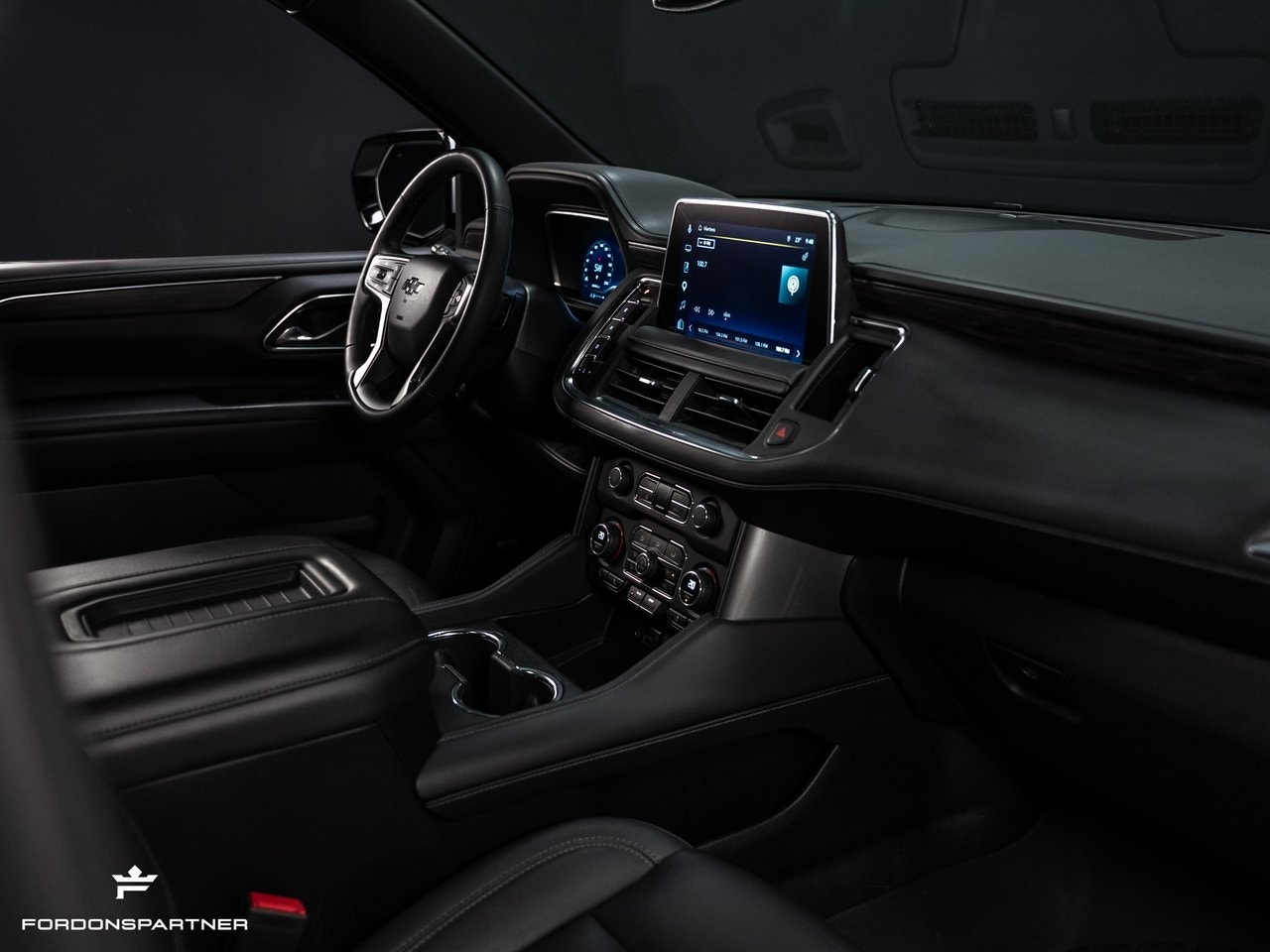 Chevrolet Suburban 5.3 V8 4WD Hydra-Matic, 360hp, 2023