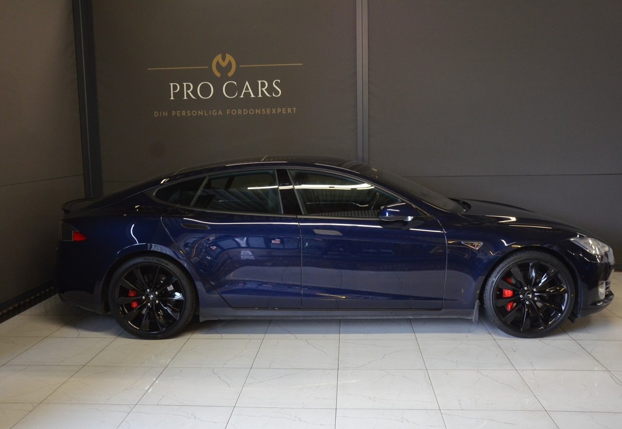 Tesla Model S P85D, 511hk, 2015