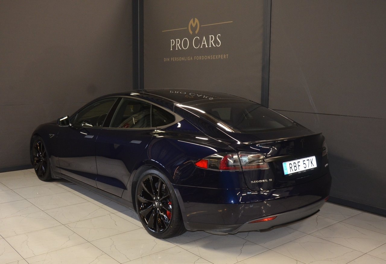 Tesla Model S P85D, 511hk, 2015