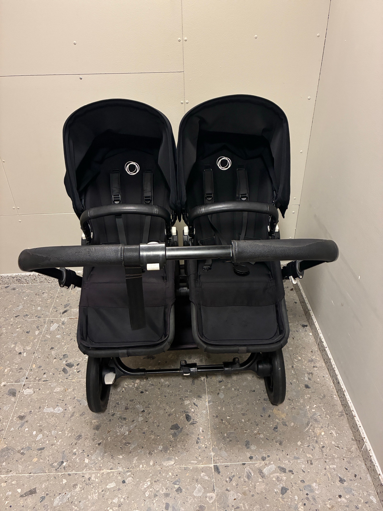 folding dog stroller 3 in 1 Pet Stroller with Detachable Carrier, Rubber Wheels