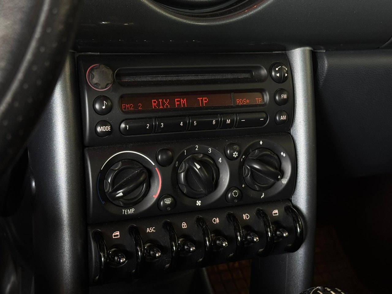 MINI Cooper Manual, 5-trins, 116ps, 2006
