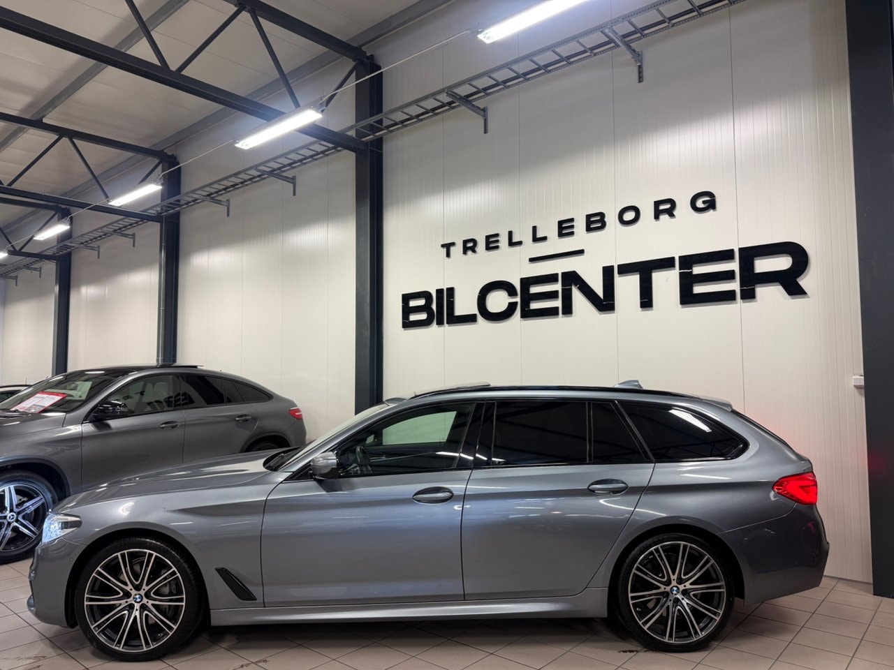 BMW 540d xDrive Touring Steptronic, 320hp, 2018