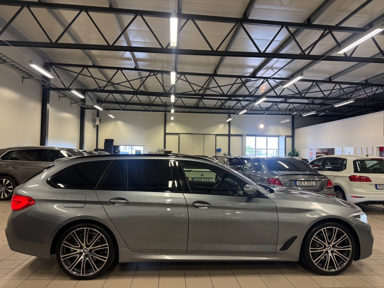 BMW 540d xDrive Touring Steptronic, 320hp, 2018