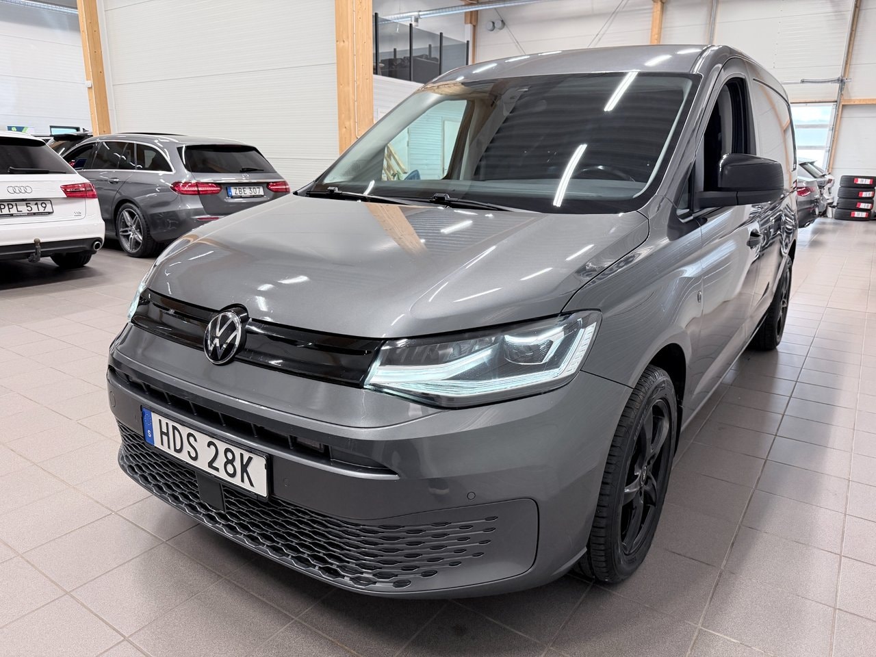 Volkswagen Caddy Cargo Maxi 2.0 TDI BMT DSG Sequential, 7-trins, 122ps, 2021