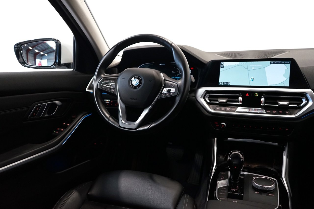 BMW 330e Touring Steptronic, 8-trins, 292ps, 2021