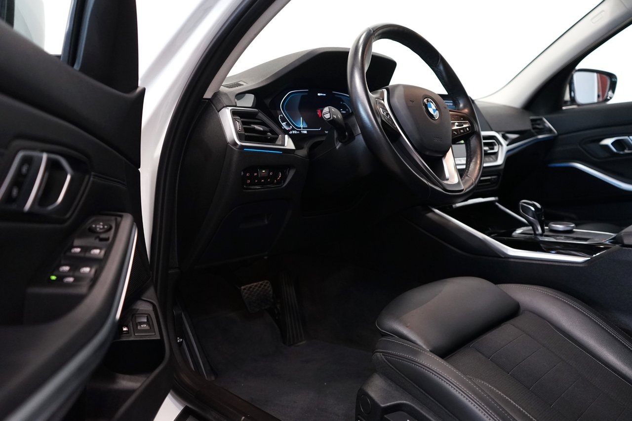 BMW 330e Touring Steptronic, 8-trins, 292ps, 2021