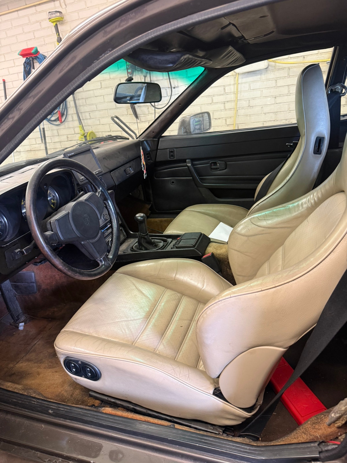 Porsche 944 Manuell, 163hk, 1983