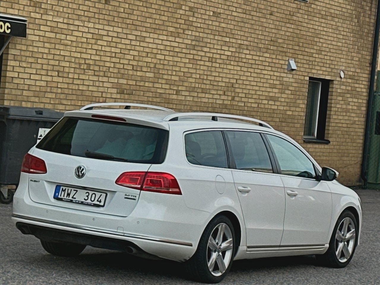 Volkswagen Passat — bild 7 av 10