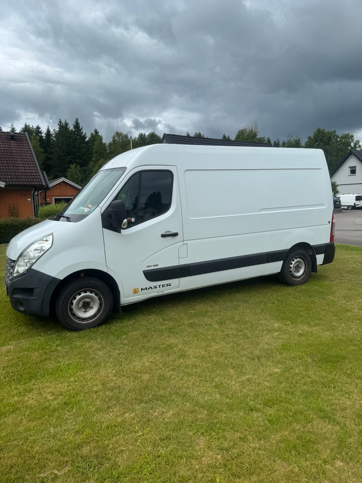 Renault Master 3.5 T 2.3 dCi Manual, 6-trins, 125ps, 2011
