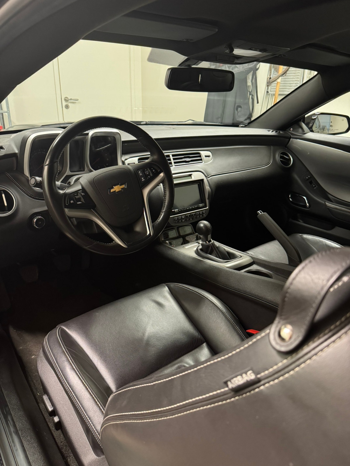 Chevrolet Camaro SS Manuell, 6-trinn, 432hk, 2012