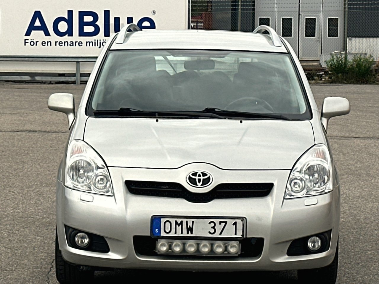 Toyota Corolla Verso — bild 2 av 10
