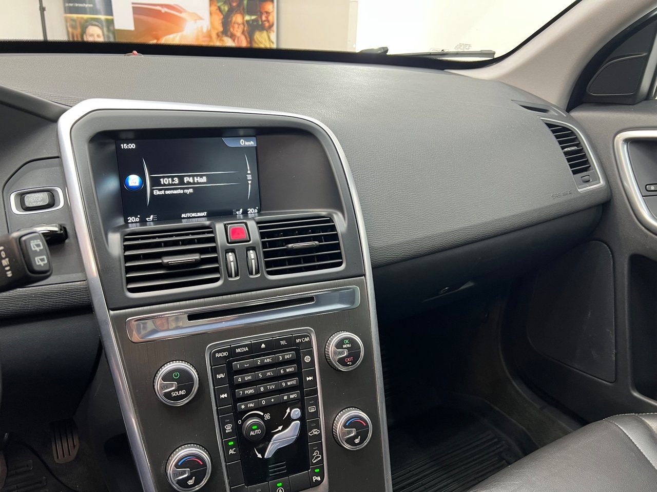 Volvo XC60 D4 AWD Manual, 6-trins, 190ps, 2016