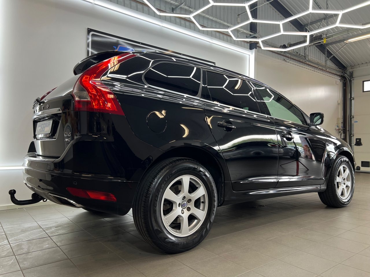Volvo XC60 D4 AWD Manual, 6-trins, 190ps, 2016