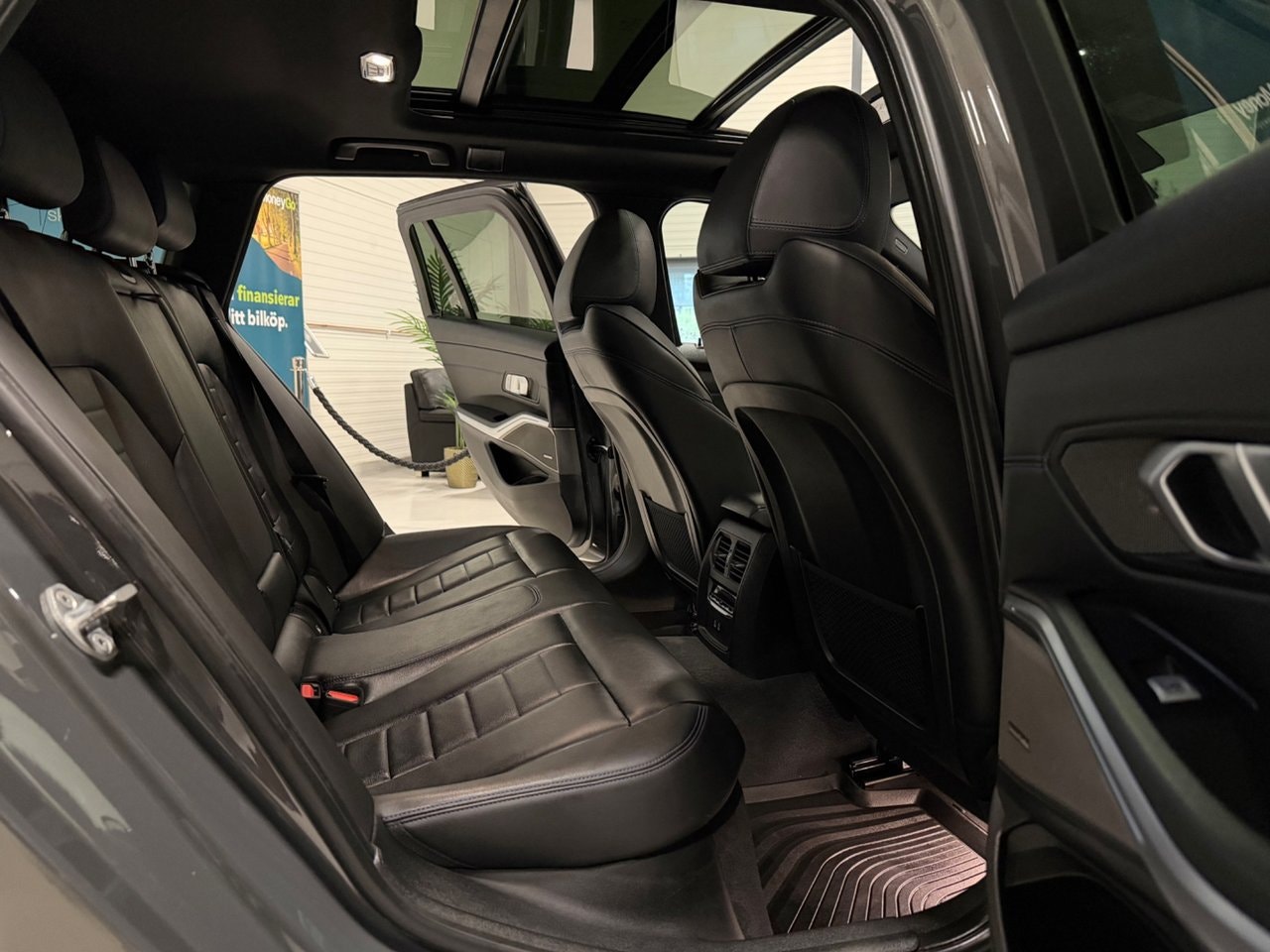 BMW 330e Touring Steptronic, 8-trins, 292ps, 2021