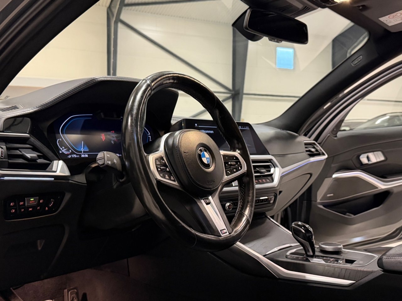 BMW 330e Touring Steptronic, 8-trins, 292ps, 2021