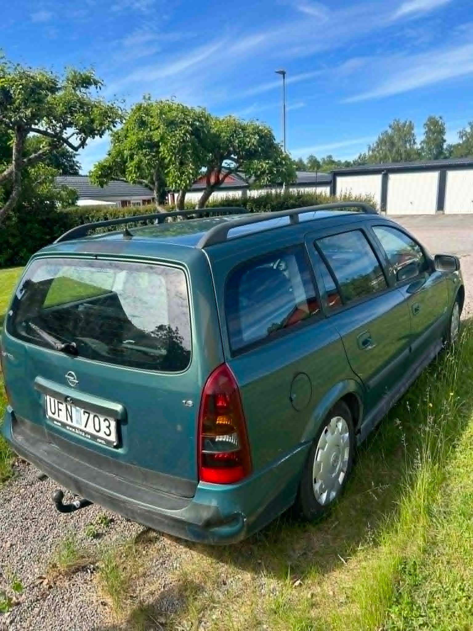 Opel Astra Caravan 1.6 Automatic, 4-trins, 101ps, 2003