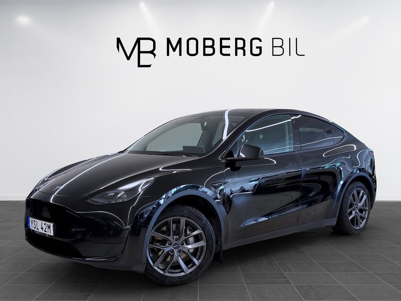 Tesla Model Y 299 л.с.
