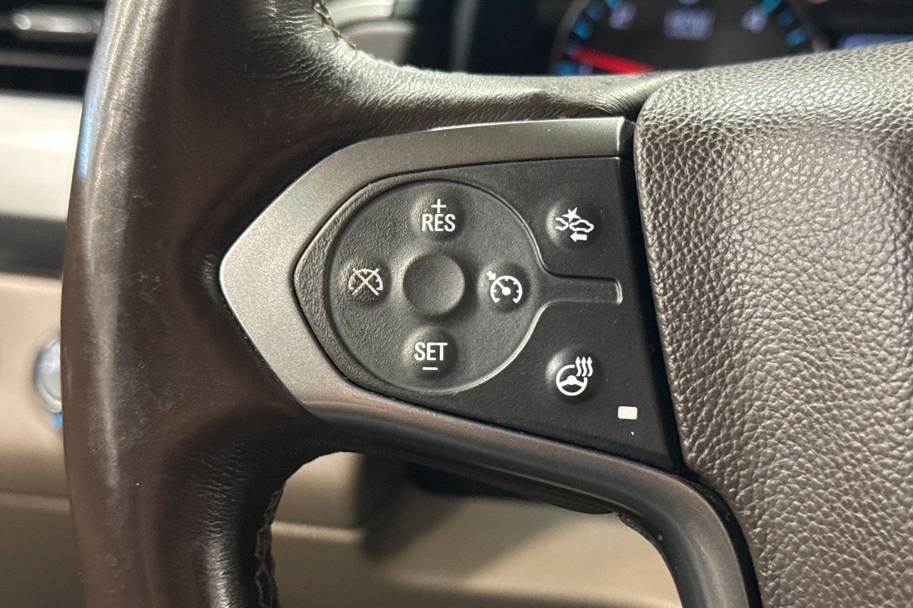 Chevrolet Suburban 5.3 V8 E85 4WD Hydra-Matic, 360hp, 2015