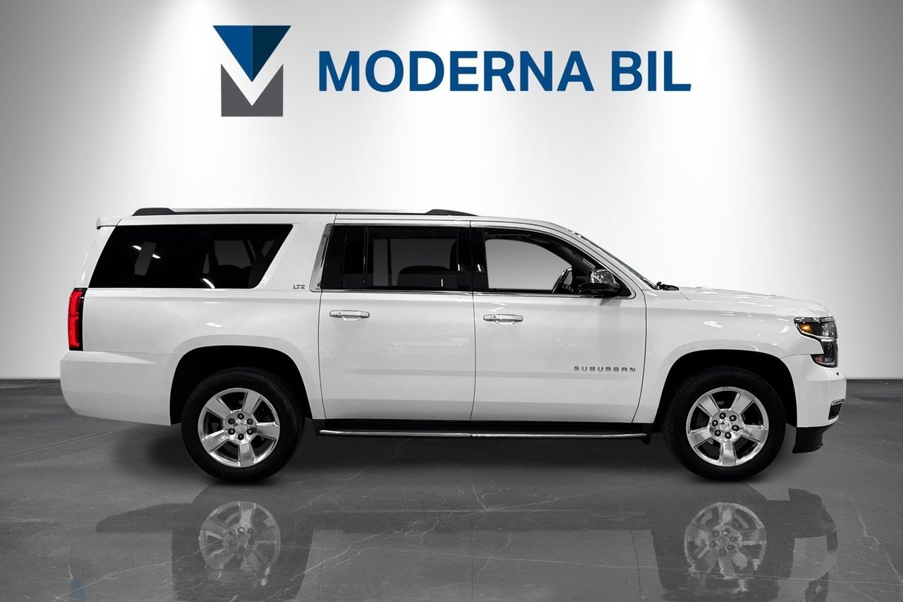 Chevrolet Suburban 5.3 V8 E85 4WD Hydra-Matic, 360hp, 2015