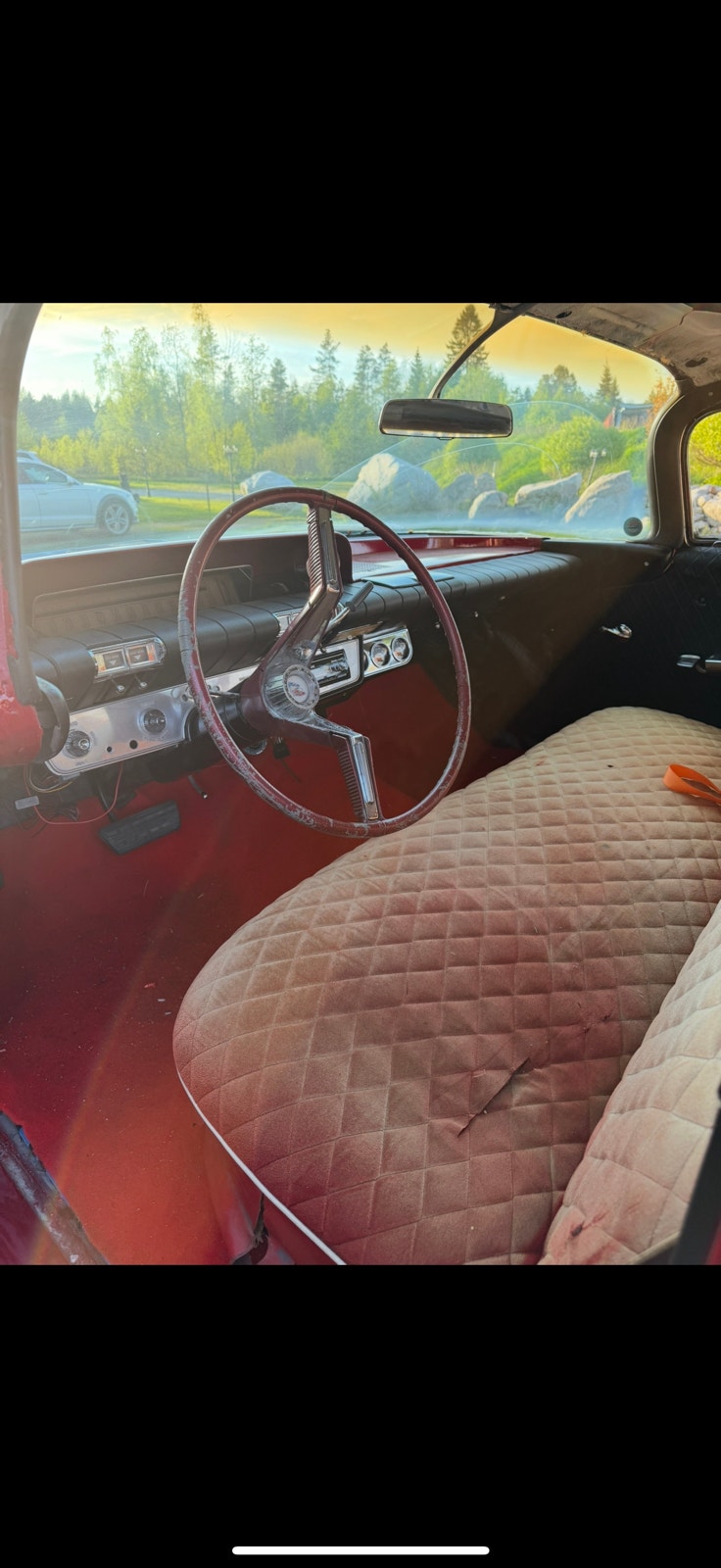 Buick LeSabre 4-dørs Sedan 6.0 V8 Automatic, 2-trinn, 254hk, 1960