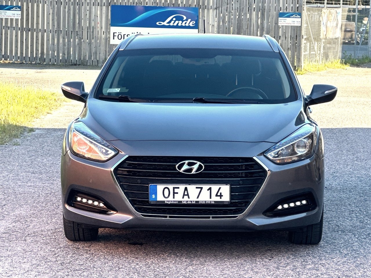 Hyundai i40 — bild 2 av 10