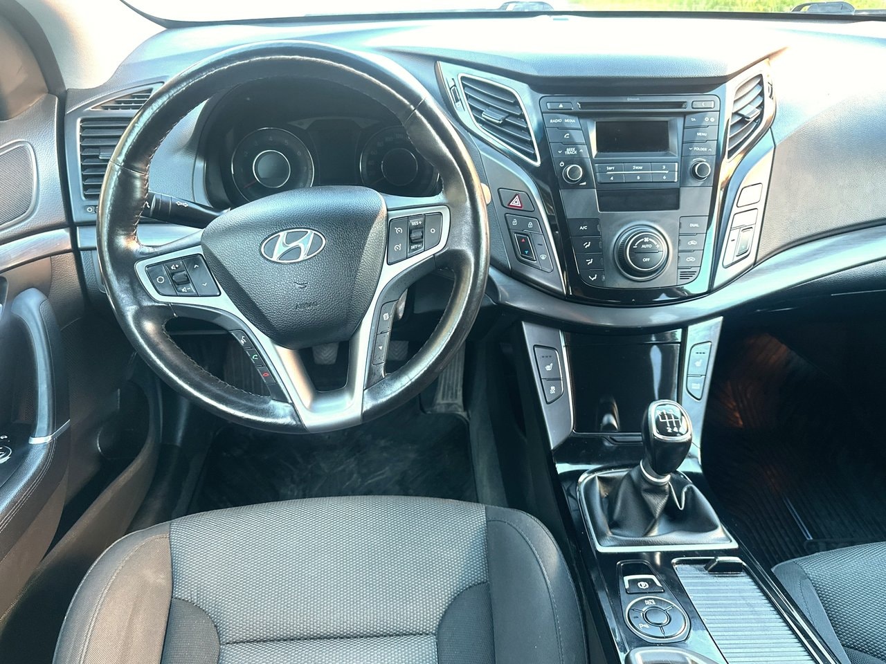 Hyundai i40 — bild 9 av 10