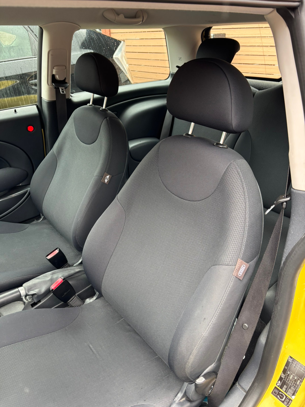 MINI Cooper Manual, 5-trins, 116ps, 2005