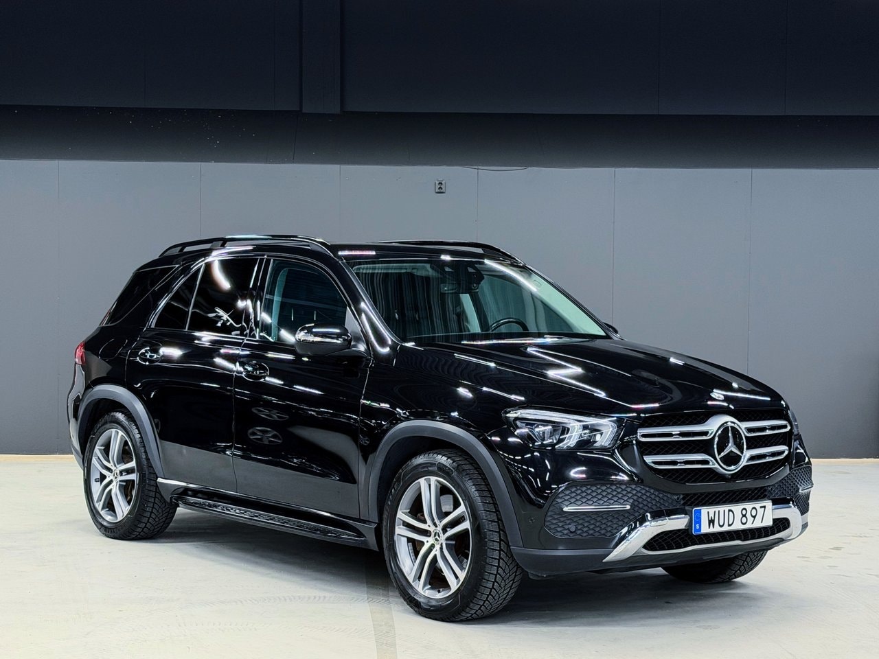 Mercedes-Benz GLE 320 л.с.