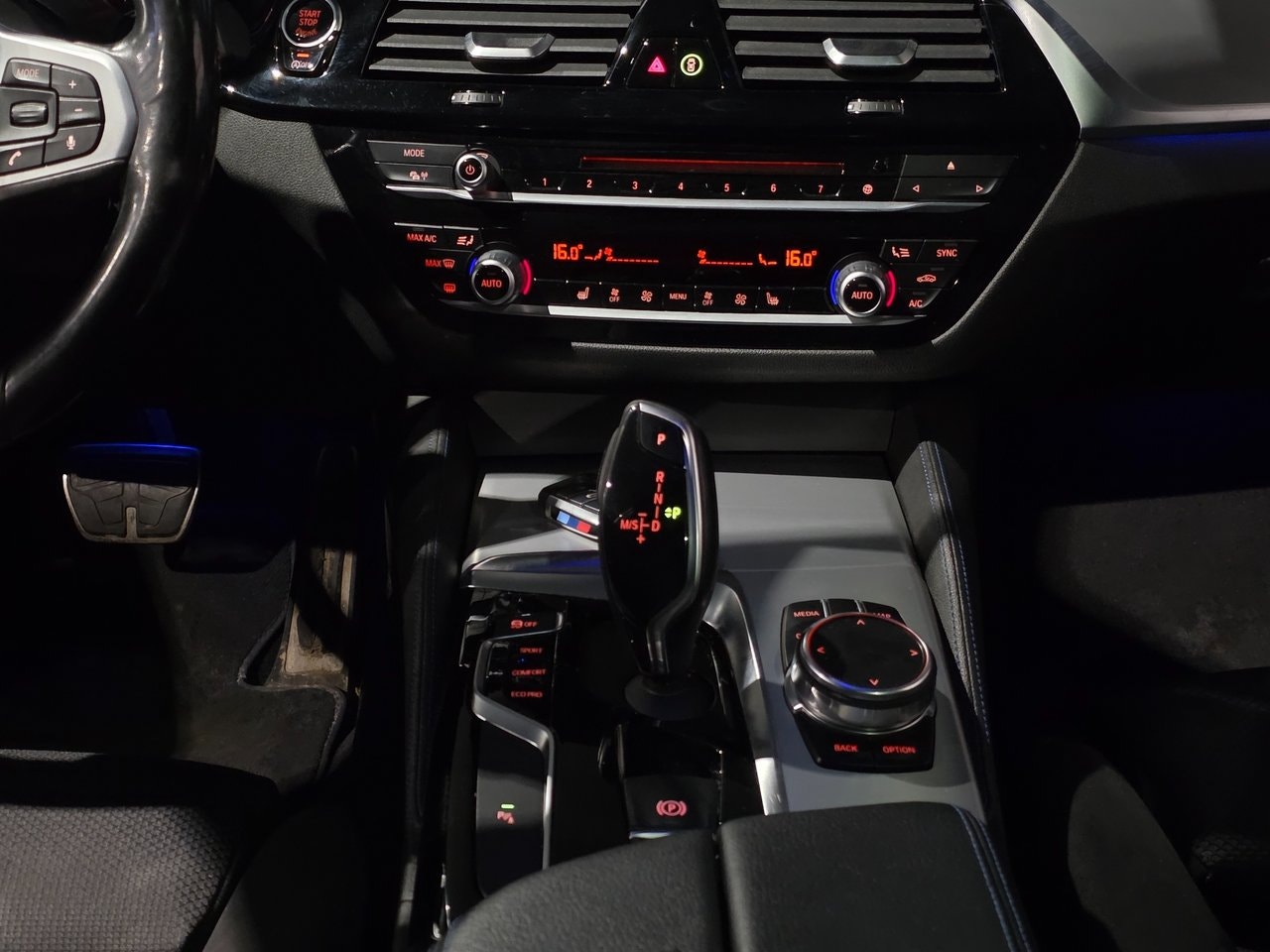 BMW 540d xDrive Touring Steptronic, 320hk, 2018