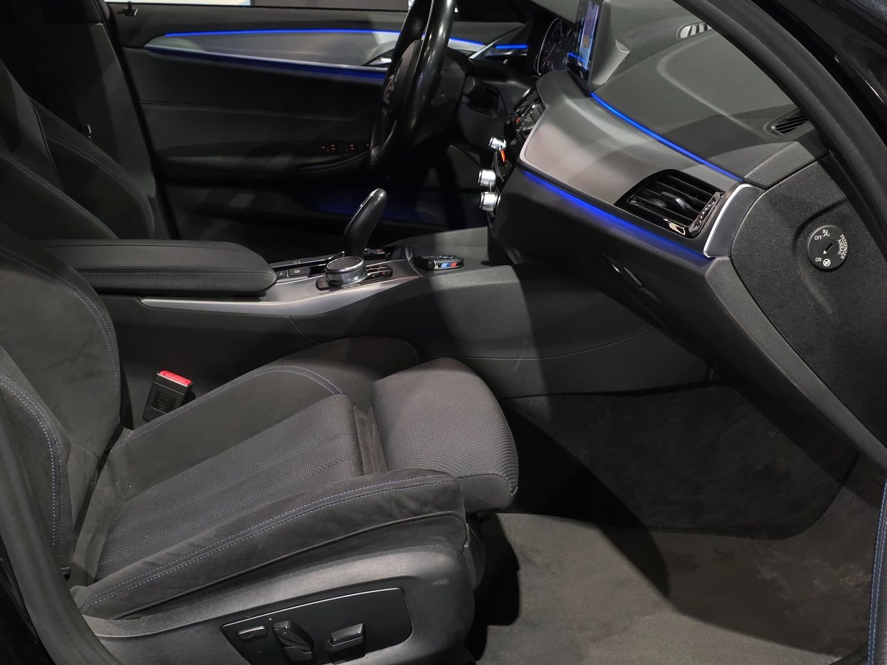BMW 540d xDrive Touring Steptronic, 320hk, 2018