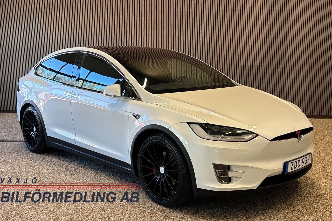 Tesla Model 611 hp