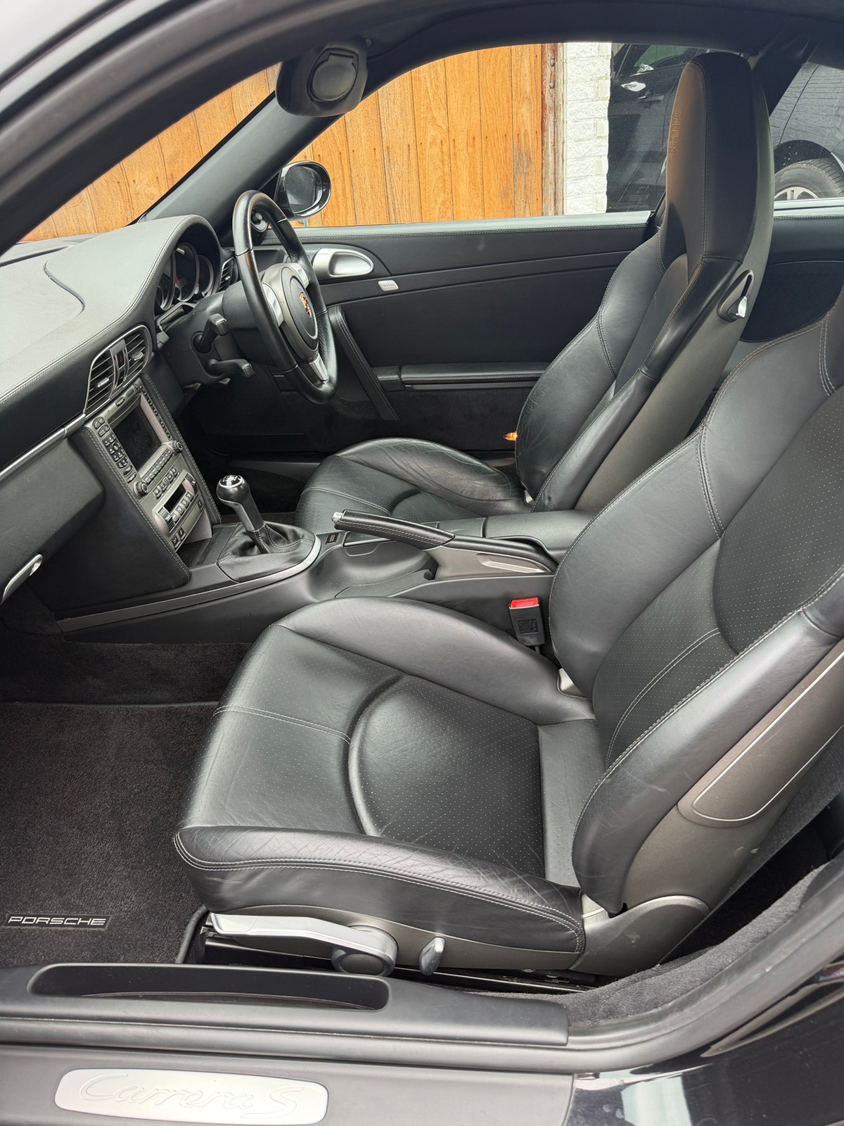 Porsche 911 Carrera S Manual, 355hp, 2005