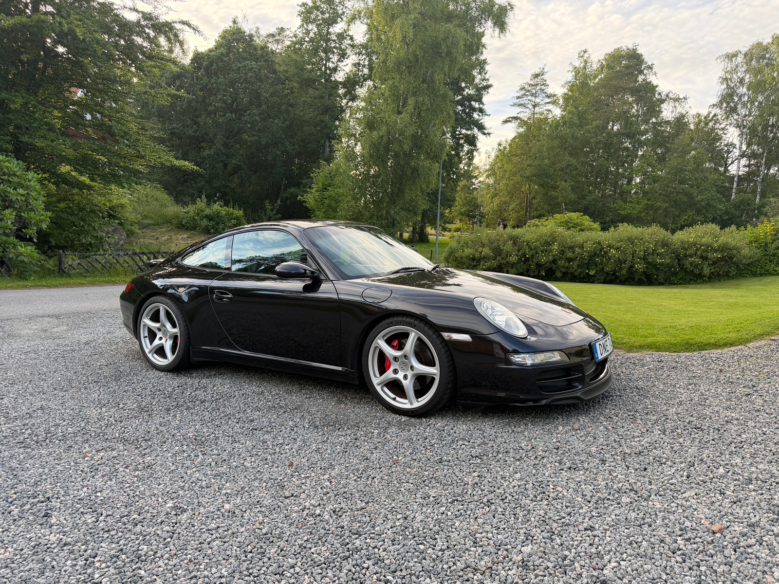 Porsche 911 Carrera S Manual, 355hp, 2005