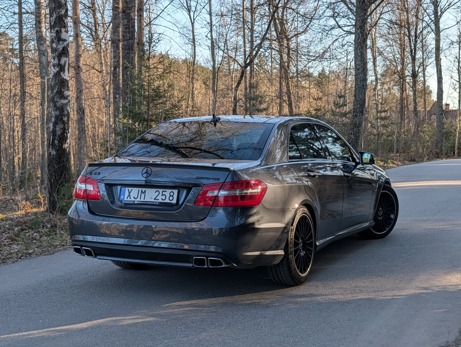 Mercedes-Benz E 63 AMG AMG SpeedShift MCT 7-trins, 525ps, 2011