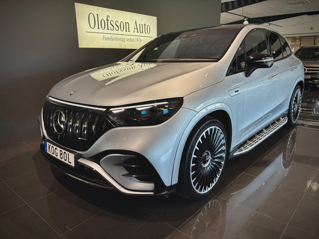 Mercedes-Benz EQE43 SUV 476 л.с.