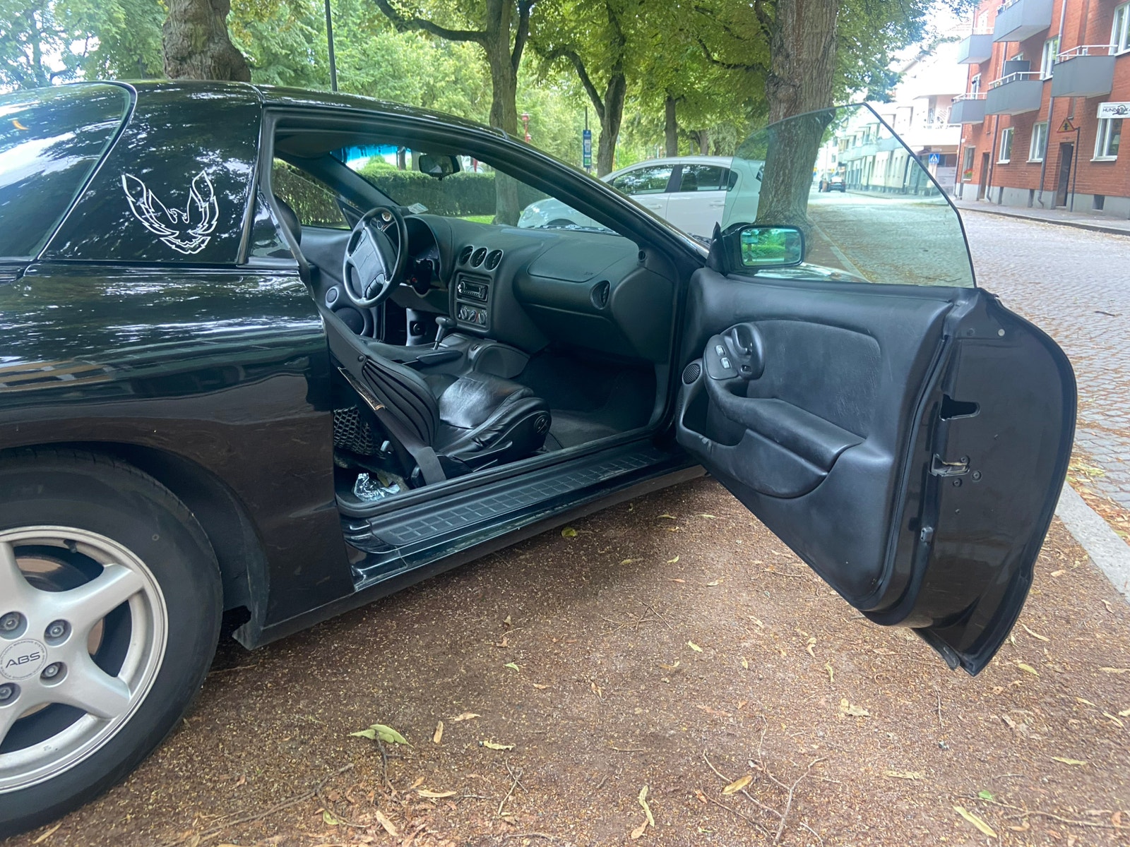 Pontiac Firebird 3.4 V6 Hydra-Matic, 148hk, 1993