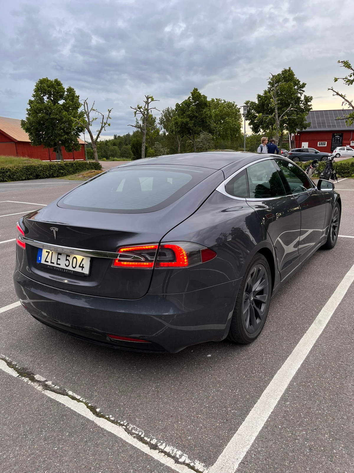 Tesla Model S 75D, 525ps, 2018