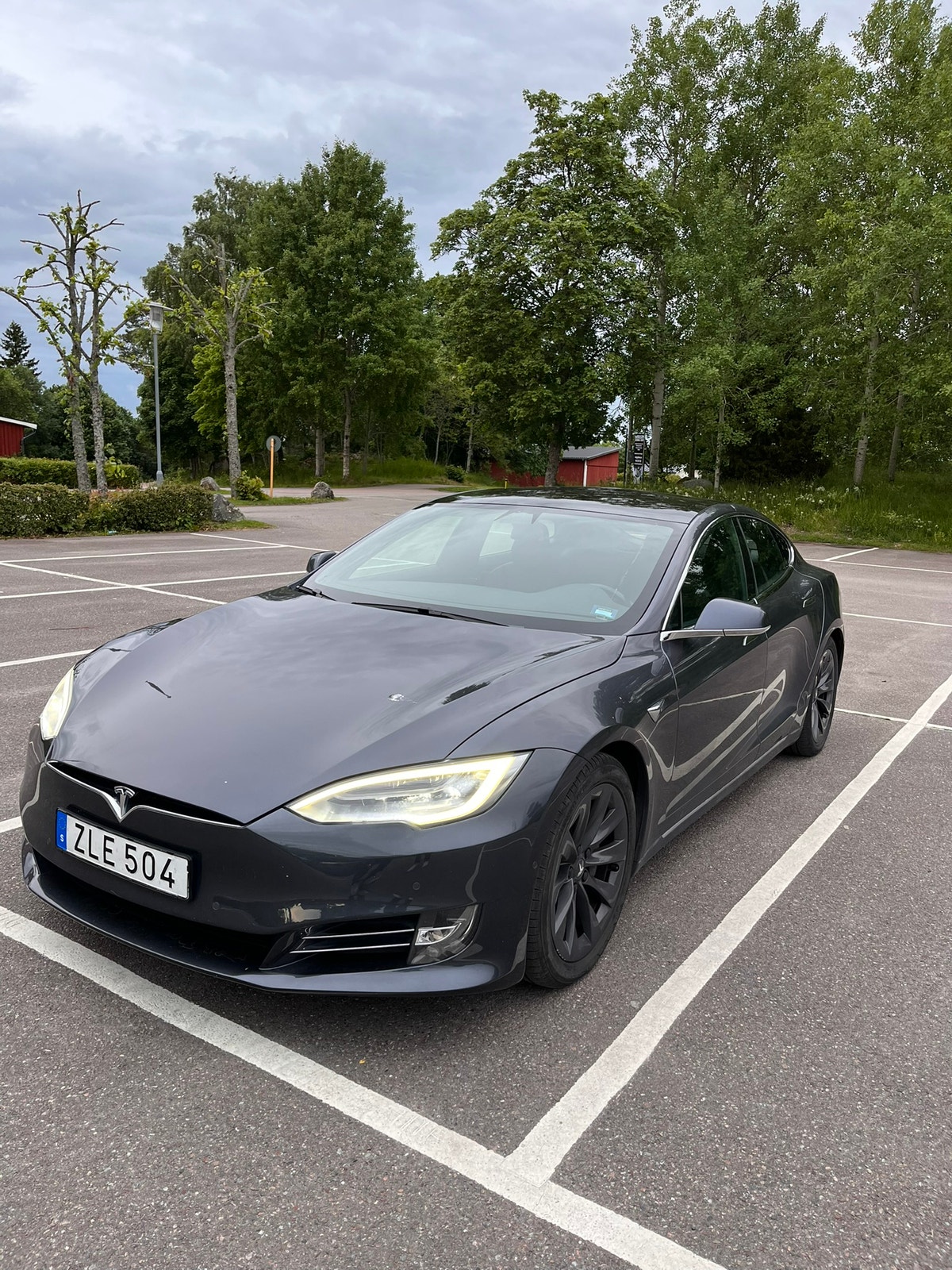 Tesla Model S 75D, 525ps, 2018