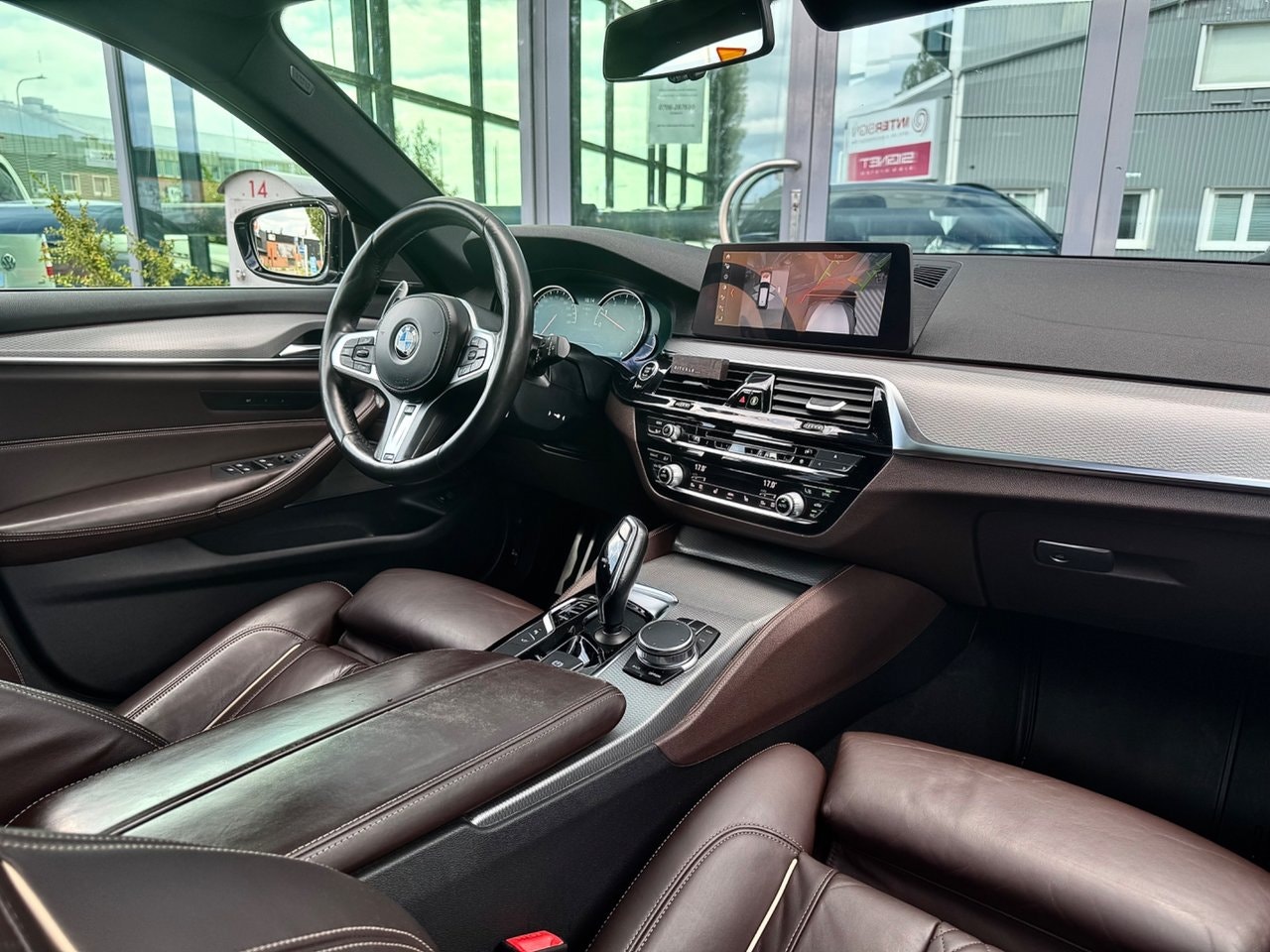 BMW 540i xDrive Touring Steptronic, 8-trinn, 340hk, 2018