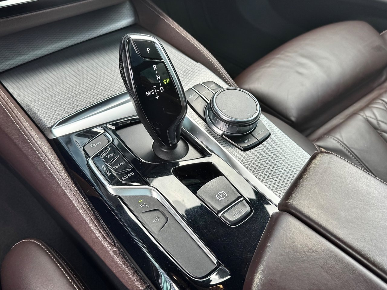 BMW 540i xDrive Touring Steptronic, 8-trinn, 340hk, 2018