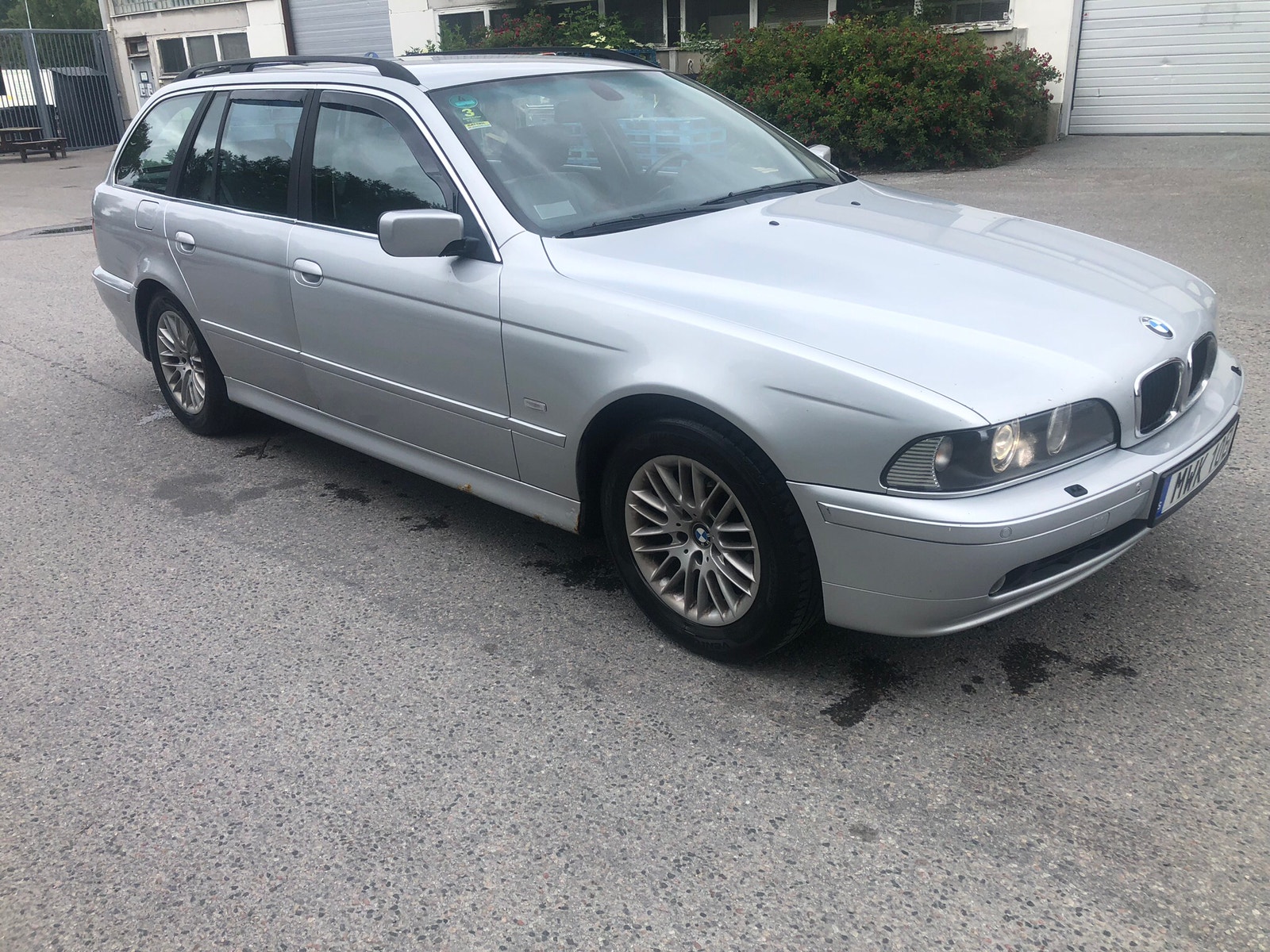 BMW 530i Touring Manual, 231hp, 2002
