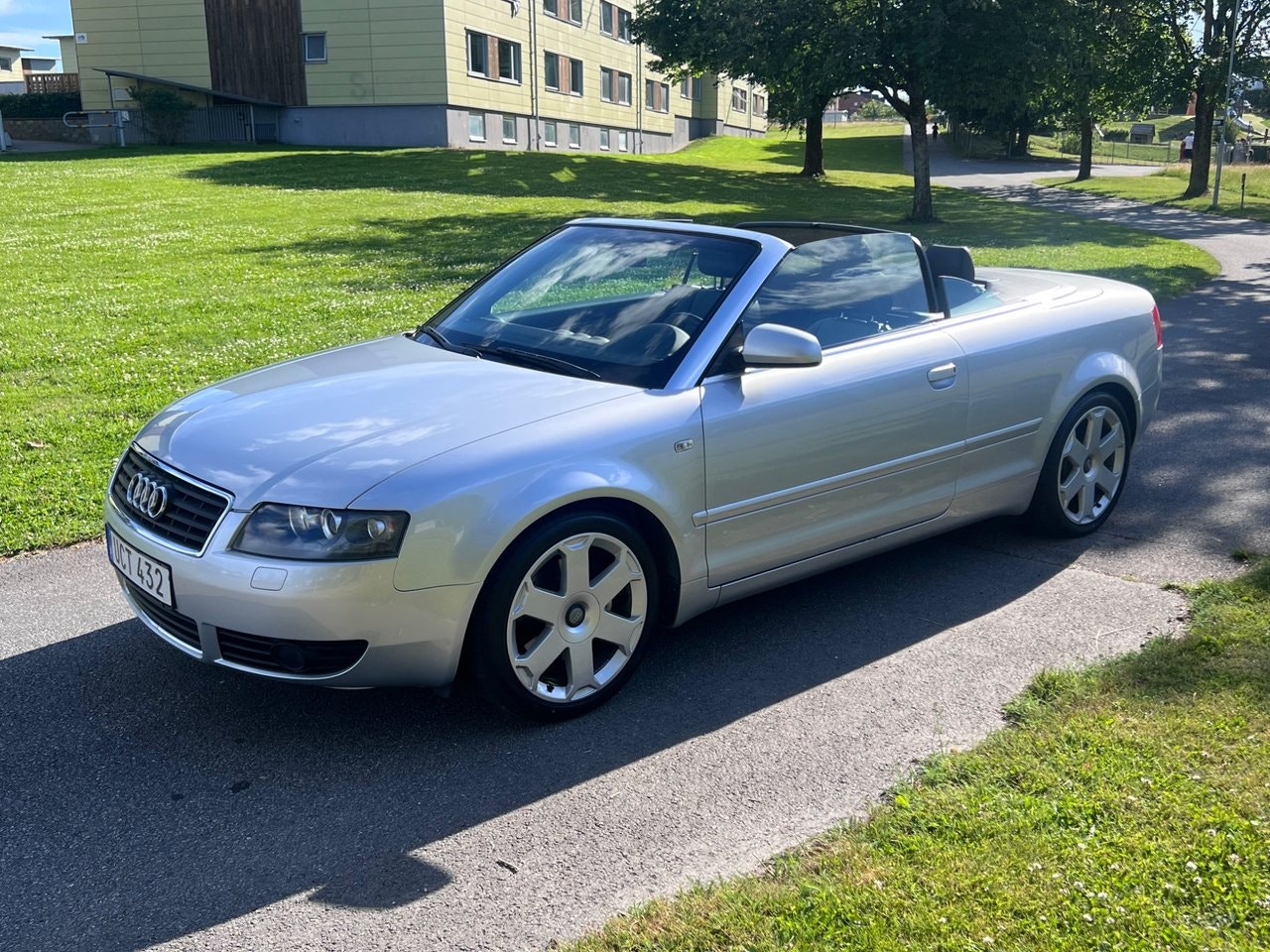 Audi A4 Cabriolet 1.8 T Manual, 5-trins, 163ps, 2003