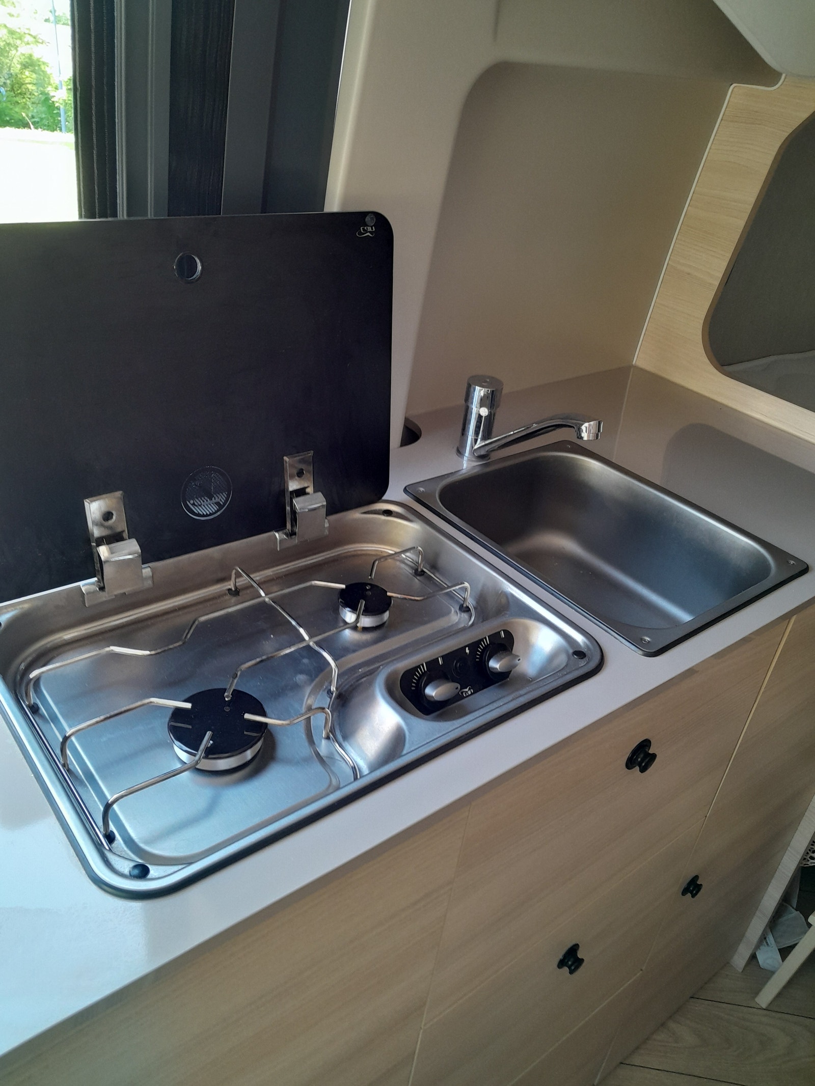 Fiat Ducato Conversion Karosseri Platform 2.2 Multijet 140 Automatisk, 8-trinn, 140hk, 2025