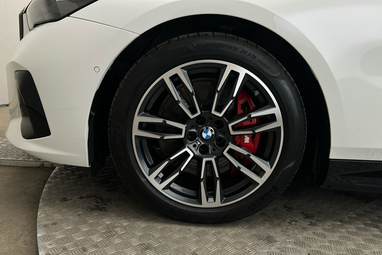 BMW i5 eDrive40 Touring, 340hk, 2025