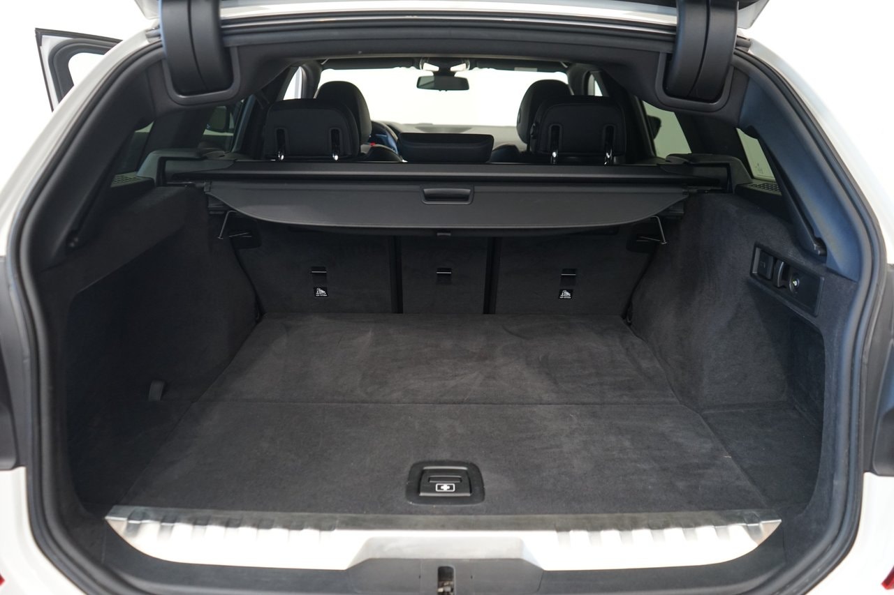 BMW 330e Touring Steptronic, 8-trins, 292ps, 2021