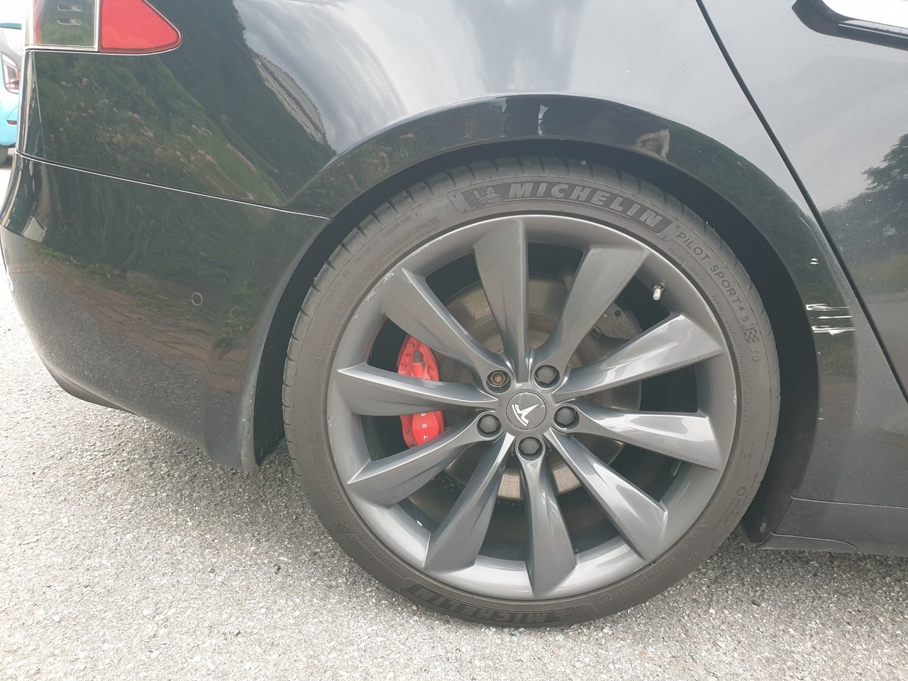 Tesla Model S P90D Ludicrous, 540ps, 2016