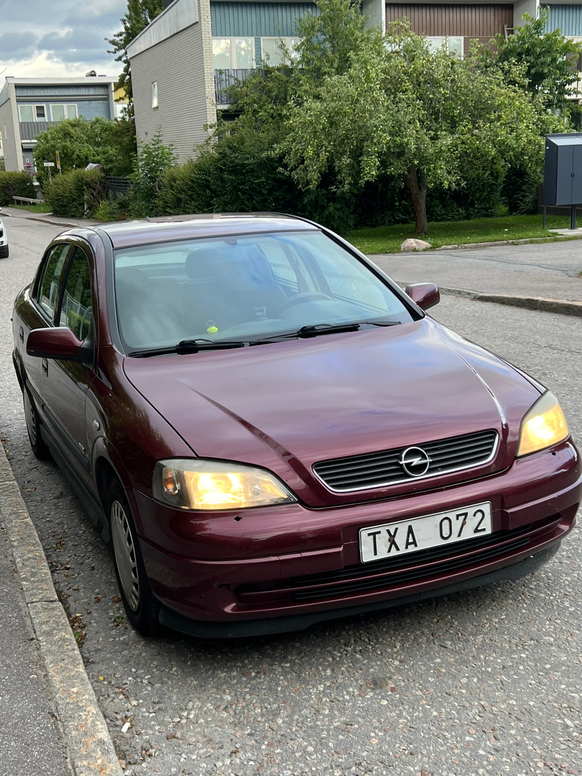 Opel Astra Sedan 1.6 Automatic, 4-trins, 101ps, 2003