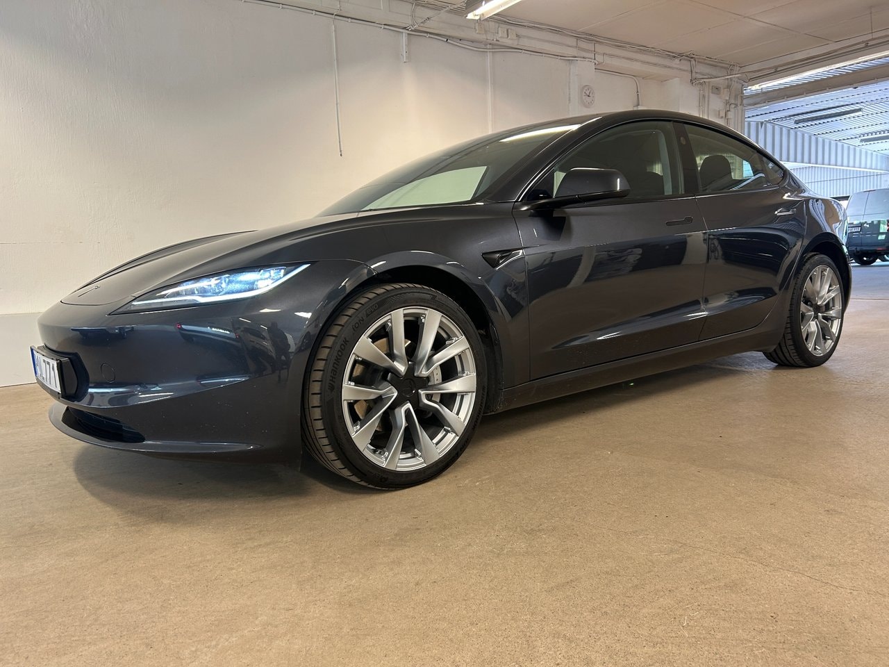 Tesla Model 3 498 hp